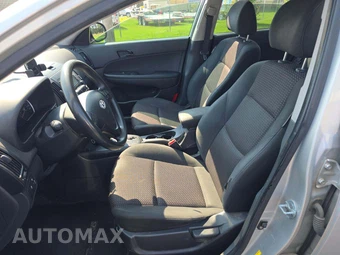 2012 Hyundai Elantra Touring GLS Wagon – miniatura 6