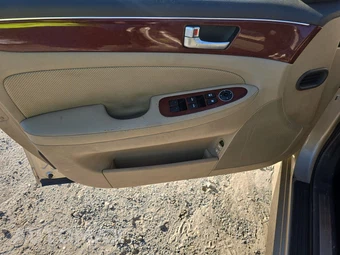 2012 Hyundai Genesis 3.8 Sedan - miniatura 9