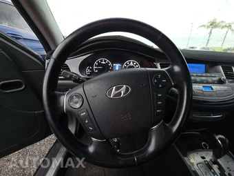 2012 Hyundai Genesis 3.8 Sedan – miniatura 10