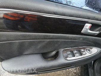 2012 Hyundai Genesis 3.8 Sedan – miniatura 9