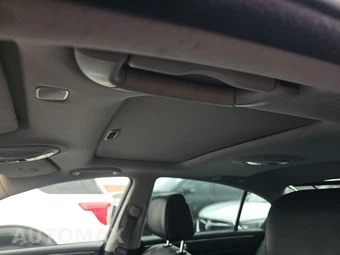 2012 Hyundai Genesis 4.6 Sedan – miniatura 18