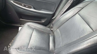 2012 Hyundai Genesis 4.6 Sedan – miniatura 25
