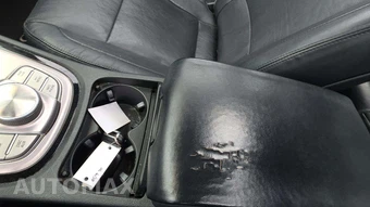 2012 Hyundai Genesis 4.6 Sedan – miniatura 31
