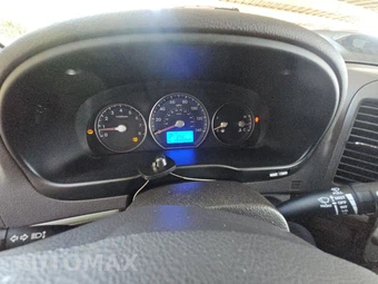 2012 Hyundai Santa Fe GLS – miniatura 12