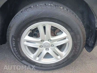 2012 Hyundai Santa Fe GLS - miniatura 21