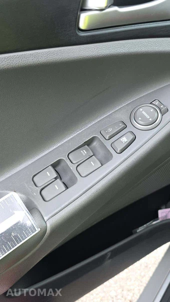 2012 Hyundai Sonata GLS – miniatura 24