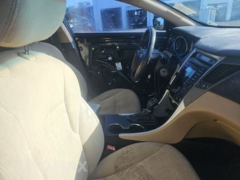 2012 Hyundai Sonata GLS – miniatura 8