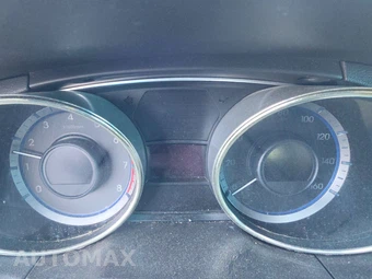 2012 Hyundai Sonata Limited – miniatura 12