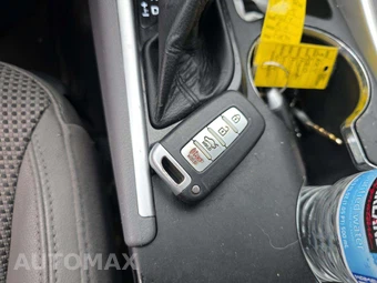 2012 Hyundai Sonata SE - miniatura 8
