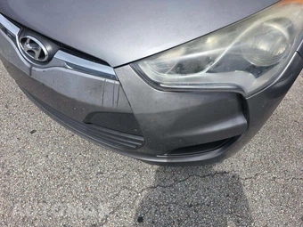 2012 Hyundai Veloster w/Black Interior – miniatura 21