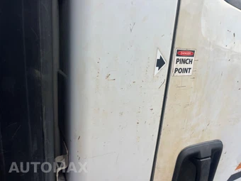 2012 Isuzu NPR – miniatura 27