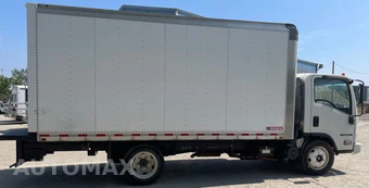 2012 Isuzu NPR HD Base Low Tilt – miniatura 5