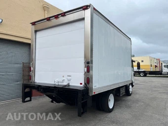 2012 Isuzu Pickup Base – miniatura 4