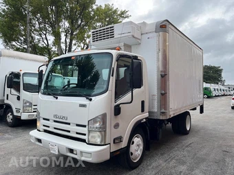 2012 Isuzu Pickup Base – miniatura 8