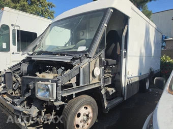 2012 ISUZU REACH — car from the USA, Manheim Buy-Now listing at AUTOMAX