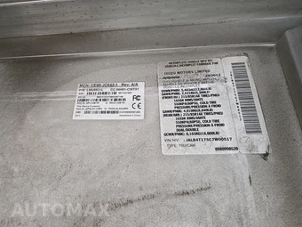 2012 ISUZU REACH – miniatura 13