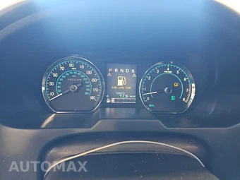 2012 Jaguar XF Portfolio – miniatura 12