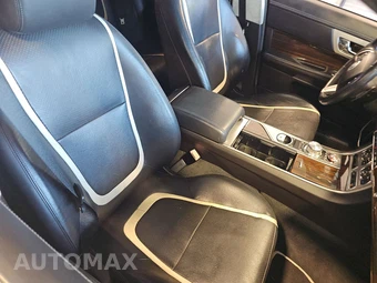2012 Jaguar XF Portfolio – miniatura 8