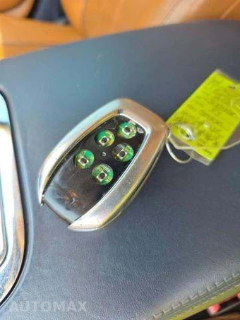 2012 Jaguar XJ - miniatura 9