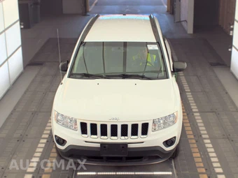 2012 Jeep Compass Latitude – miniatura 2