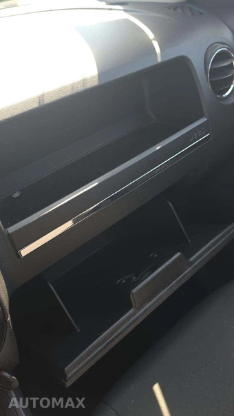 2012 Jeep Compass Latitude – miniatura 24