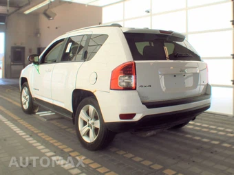 2012 Jeep Compass Latitude – miniatura 6