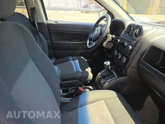 2012 Jeep Compass Latitude – miniatura 8