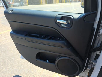 2012 Jeep Compass Latitude – miniatura 9