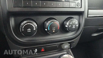 2012 Jeep Compass Sport – miniatura 39
