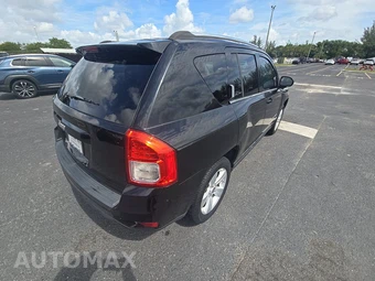 2012 Jeep Compass Sport – miniatura 4