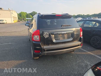 2012 Jeep Compass Sport – miniatura 5