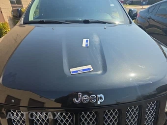 2012 Jeep Grand Cherokee Altitude Edition – miniatura 21