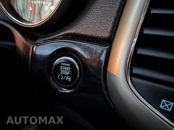 2012 Jeep Grand Cherokee Altitude Edition - miniatura 22