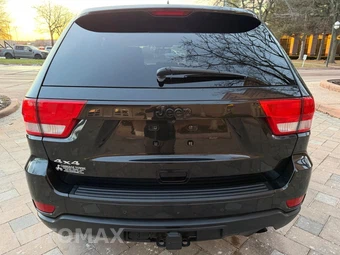 2012 Jeep Grand Cherokee Altitude Edition - miniatura 4
