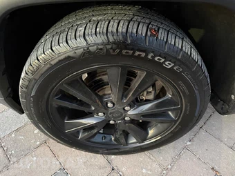 2012 Jeep Grand Cherokee Altitude Edition - miniatura 52