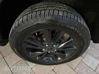 2012 Jeep Grand Cherokee Altitude Edition - miniatura 54
