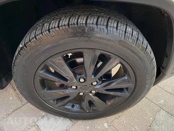 2012 Jeep Grand Cherokee Altitude Edition - miniatura 58