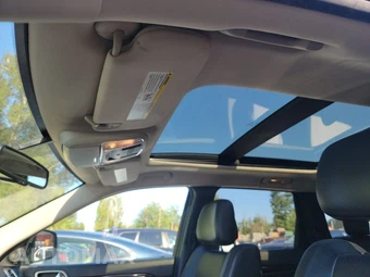 2012 Jeep Grand Cherokee Altitude Edition – miniatura 19