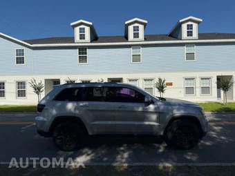 2012 Jeep Grand Cherokee Laredo – miniatura 4