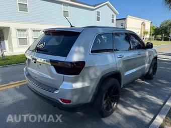 2012 Jeep Grand Cherokee Laredo – miniatura 6