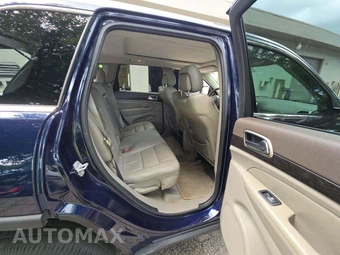 2012 Jeep Grand Cherokee Laredo - miniatura 13