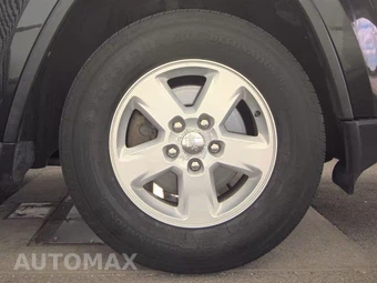 2012 Jeep Grand Cherokee Laredo – miniatura 10