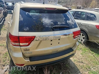2012 Jeep Grand Cherokee Laredo – miniatura 5
