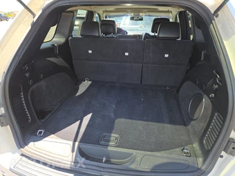 2012 Jeep Grand Cherokee Laredo - miniatura 16