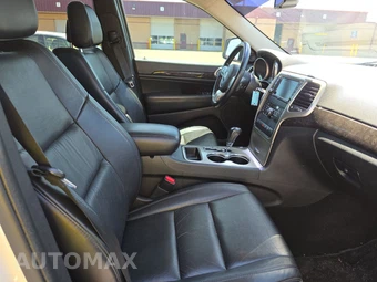 2012 Jeep Grand Cherokee Laredo - miniatura 8