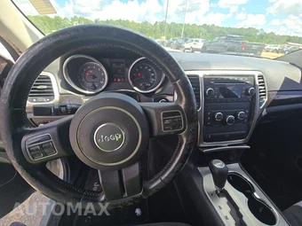 2012 Jeep Grand Cherokee Laredo - miniatura 11
