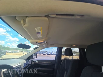 2012 Jeep Grand Cherokee Laredo - miniatura 17