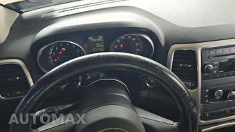 2012 Jeep Grand Cherokee Laredo - miniatura 23
