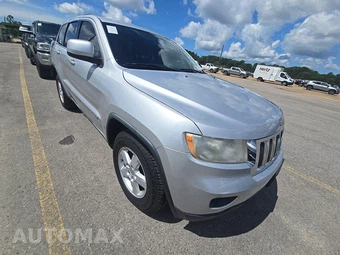 2012 Jeep Grand Cherokee Laredo - miniatura 3