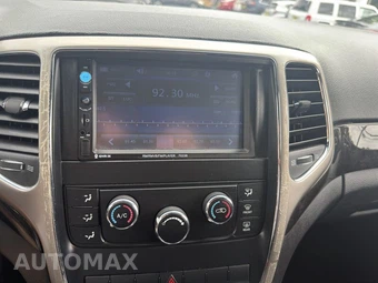 2012 Jeep Grand Cherokee Laredo - miniatura 16